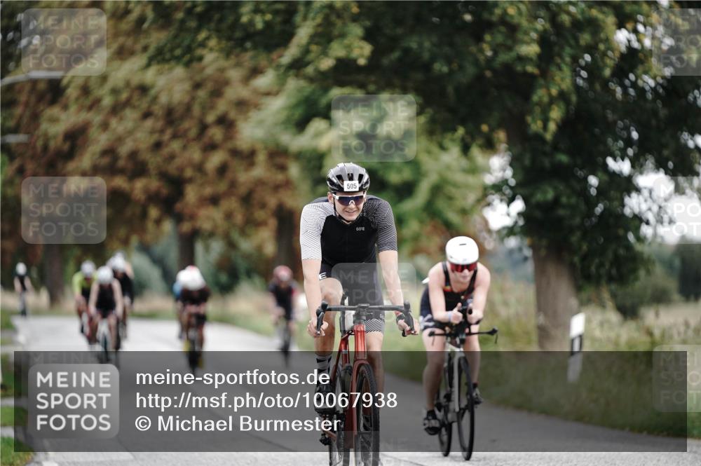 30.08.2026 - Elbe Triathlon Hamburg Michael Burmester http://msf.ph/oto/10067938 30.08.2026 09:26:50 Radfahren 229, 310, 318, 328, 341, 359, 503, 505, 580, 595, 596 meine-sportfotos.de