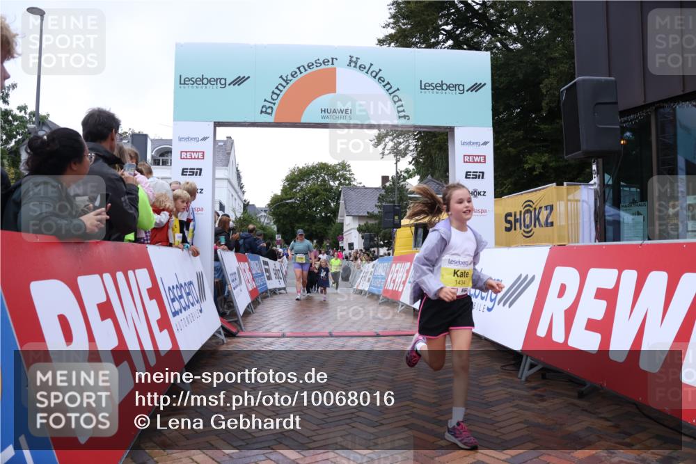 30.08.2026 - Blankeneser Heldenlauf Lena Gebhardt http://msf.ph/oto/10068016 30.08.2026 10:00:31 Ziel 1074, 1434 meine-sportfotos.de