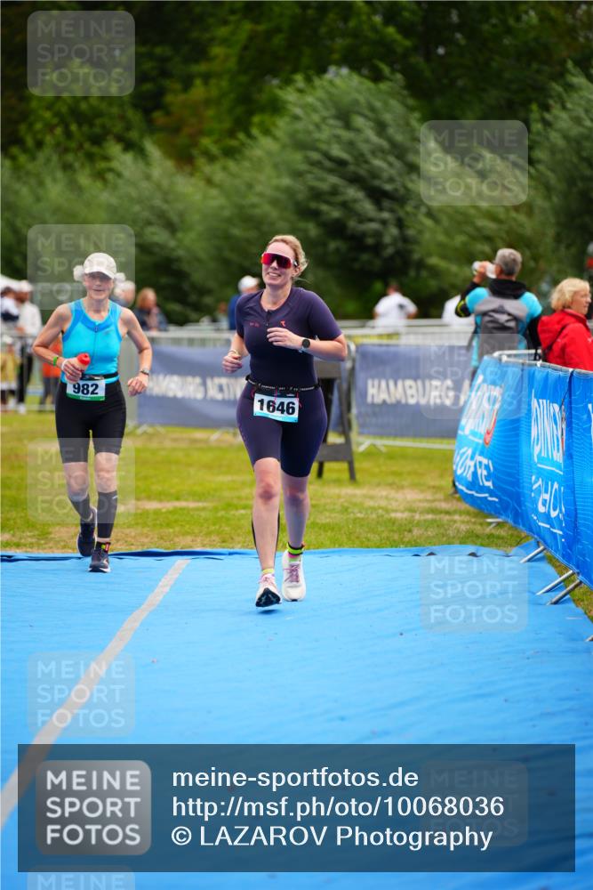 30.08.2026 - Elbe Triathlon Hamburg LAZAROV Photography http://msf.ph/oto/10068036 30.08.2026 12:26:34 Ziel 982, 1646 meine-sportfotos.de