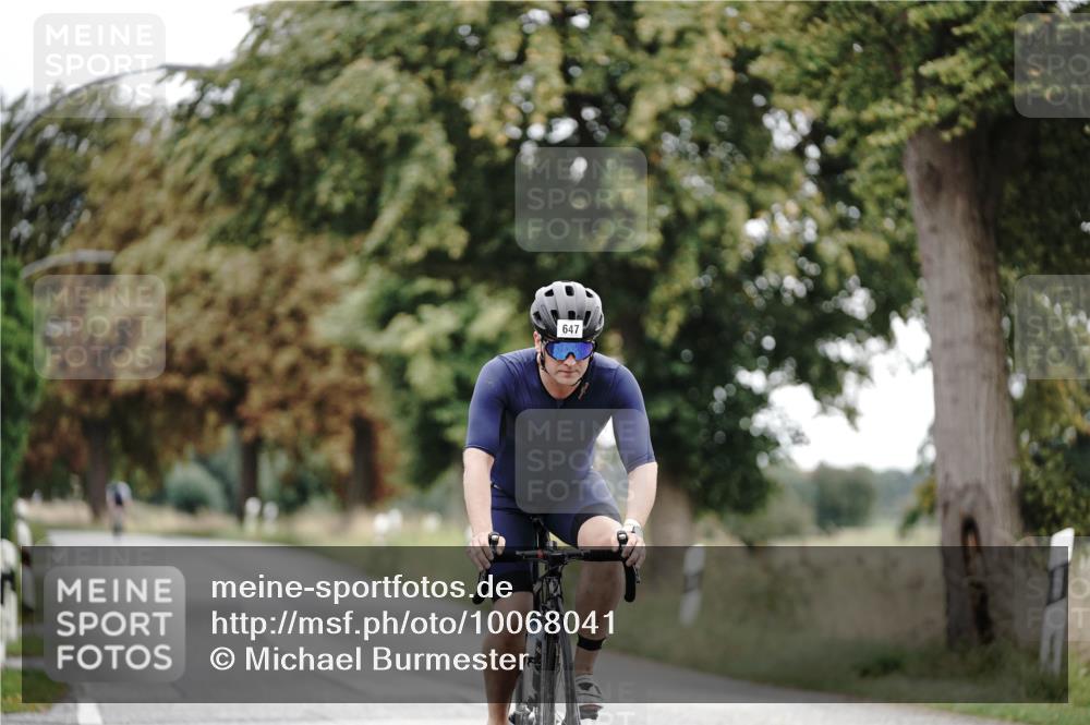 30.08.2026 - Elbe Triathlon Hamburg Michael Burmester http://msf.ph/oto/10068041 30.08.2026 09:27:40 Radfahren 613, 647 meine-sportfotos.de