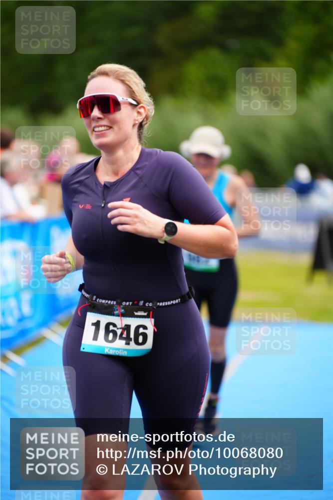 30.08.2026 - Elbe Triathlon Hamburg LAZAROV Photography http://msf.ph/oto/10068080 30.08.2026 12:26:38 Ziel 982, 1646 meine-sportfotos.de