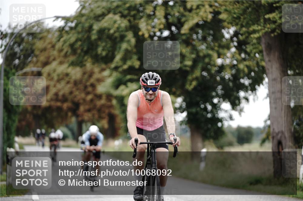 30.08.2026 - Elbe Triathlon Hamburg Michael Burmester http://msf.ph/oto/10068092 30.08.2026 09:28:11 Radfahren 235, 253, 374, 534, 590, 698, 731, 741 meine-sportfotos.de