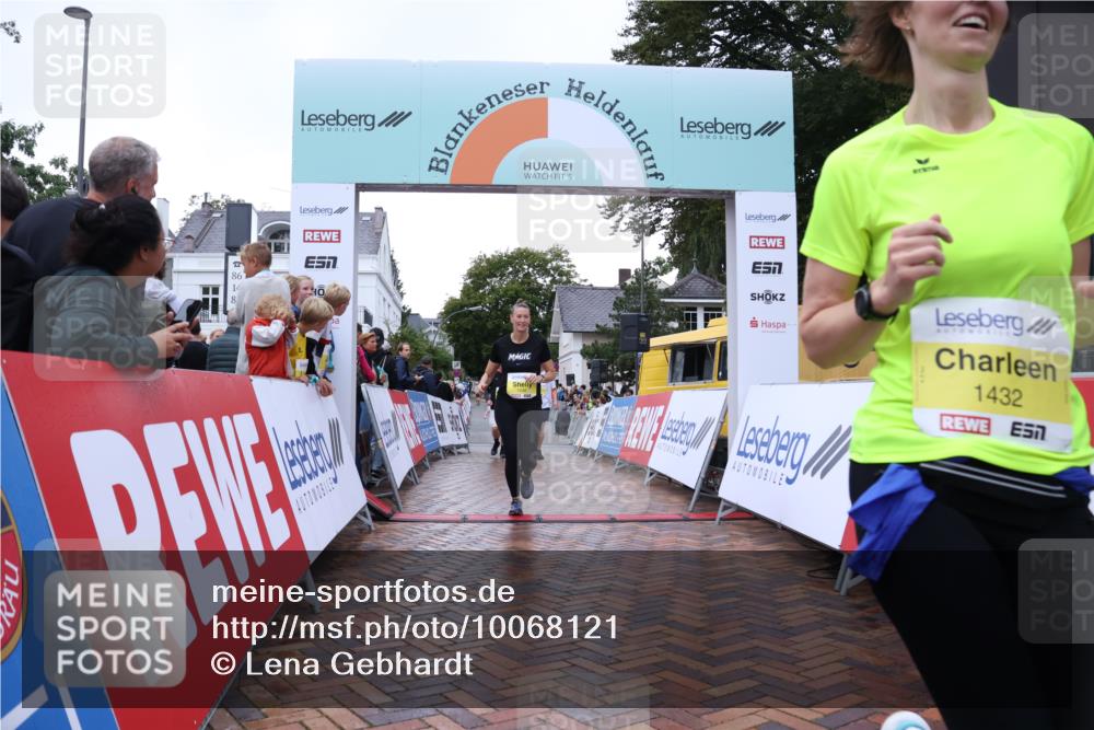 30.08.2026 - Blankeneser Heldenlauf Lena Gebhardt http://msf.ph/oto/10068121 30.08.2026 10:00:38 Ziel 1074, 1432, 1434, 1436, 1679, 1708, 5643 meine-sportfotos.de