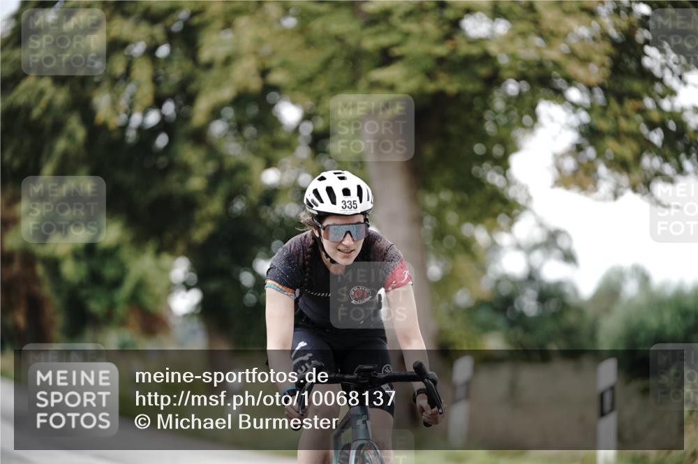 30.08.2026 - Elbe Triathlon Hamburg Michael Burmester http://msf.ph/oto/10068137 30.08.2026 09:28:36 Radfahren 335, 383, 543 meine-sportfotos.de
