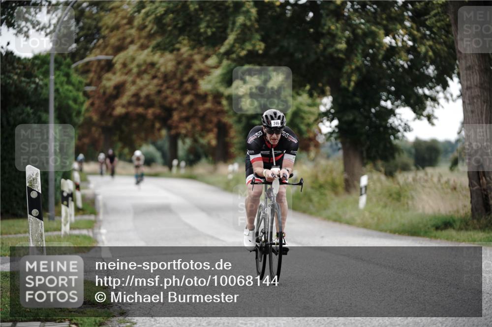 30.08.2026 - Elbe Triathlon Hamburg Michael Burmester http://msf.ph/oto/10068144 30.08.2026 09:28:46 Radfahren 248, 383, 746 meine-sportfotos.de