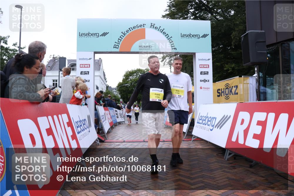 30.08.2026 - Blankeneser Heldenlauf Lena Gebhardt http://msf.ph/oto/10068181 30.08.2026 10:00:44 Ziel 1432, 1436, 1679, 1694, 1708, 1709, 5643 meine-sportfotos.de