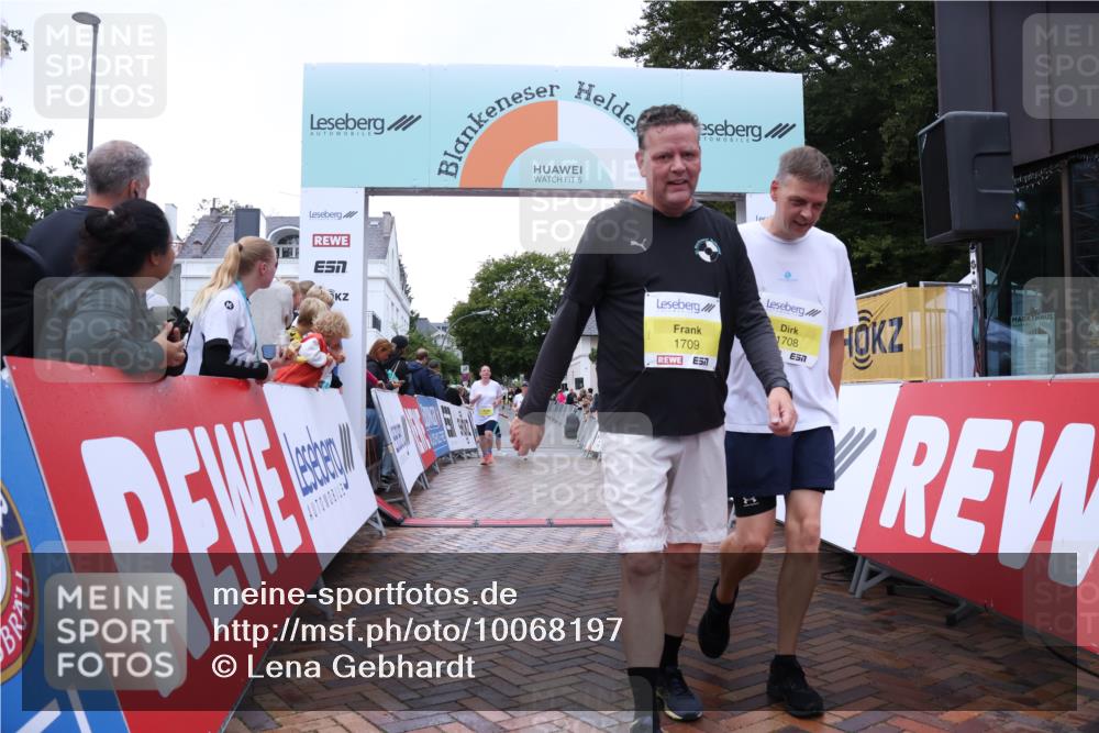 30.08.2026 - Blankeneser Heldenlauf Lena Gebhardt http://msf.ph/oto/10068197 30.08.2026 10:00:45 Ziel 1432, 1436, 1694, 1708, 1709, 5643 meine-sportfotos.de