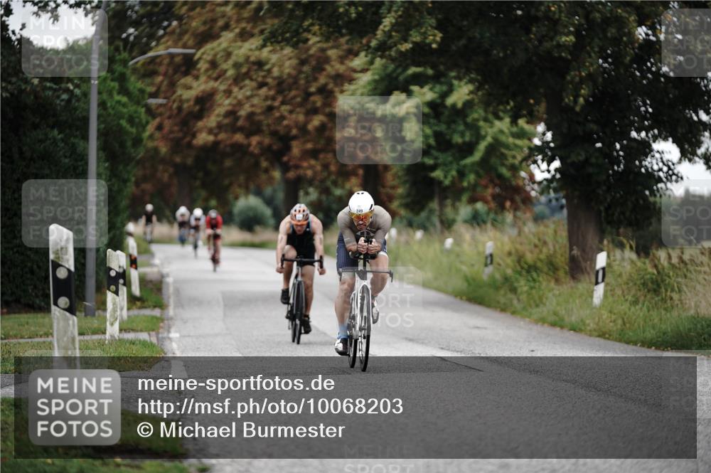 30.08.2026 - Elbe Triathlon Hamburg Michael Burmester http://msf.ph/oto/10068203 30.08.2026 09:29:19 Radfahren 249, 284, 348, 678, 724 meine-sportfotos.de