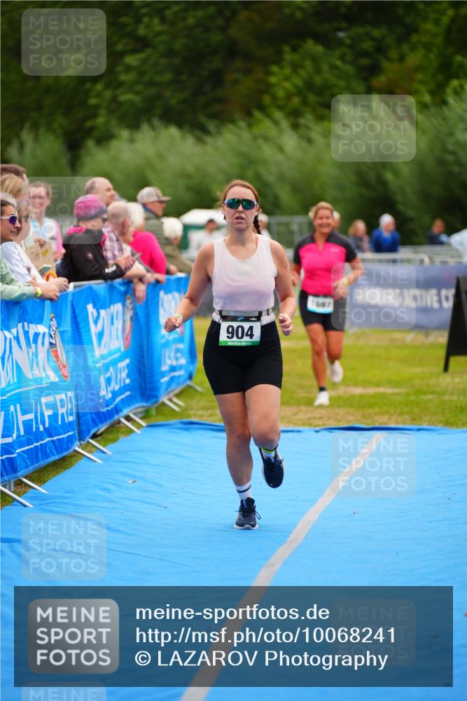 30.08.2026 - Elbe Triathlon Hamburg LAZAROV Photography http://msf.ph/oto/10068241 30.08.2026 12:27:16 Ziel 904, 1697 meine-sportfotos.de