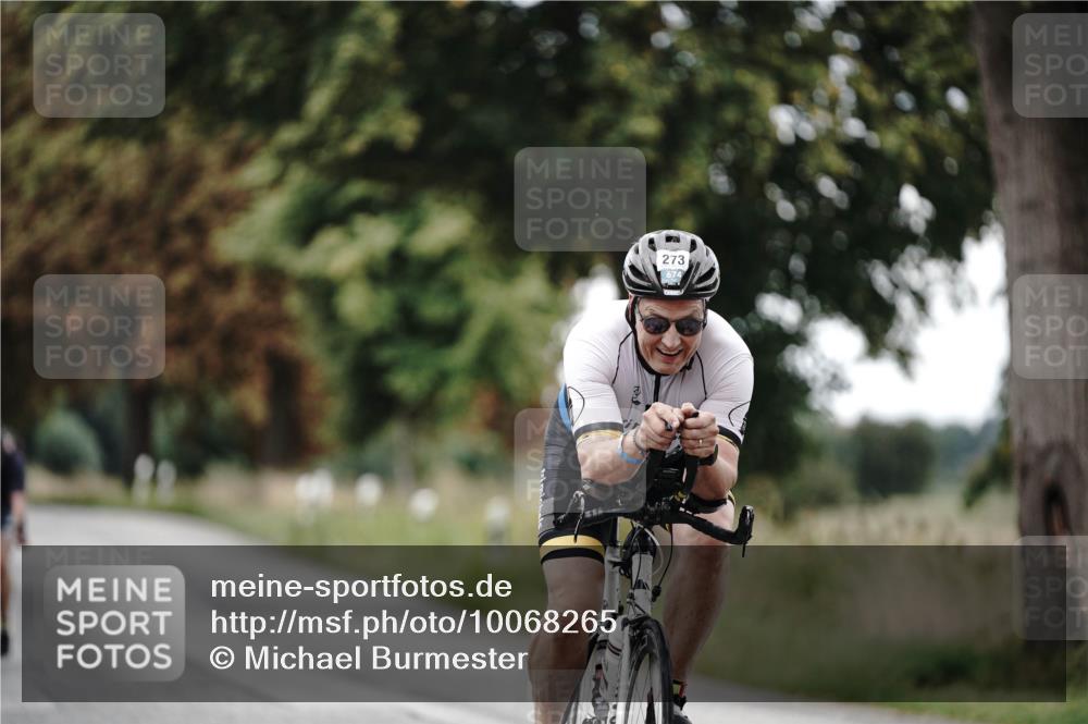 30.08.2026 - Elbe Triathlon Hamburg Michael Burmester http://msf.ph/oto/10068265 30.08.2026 09:29:56 Radfahren 273, 317, 674 meine-sportfotos.de