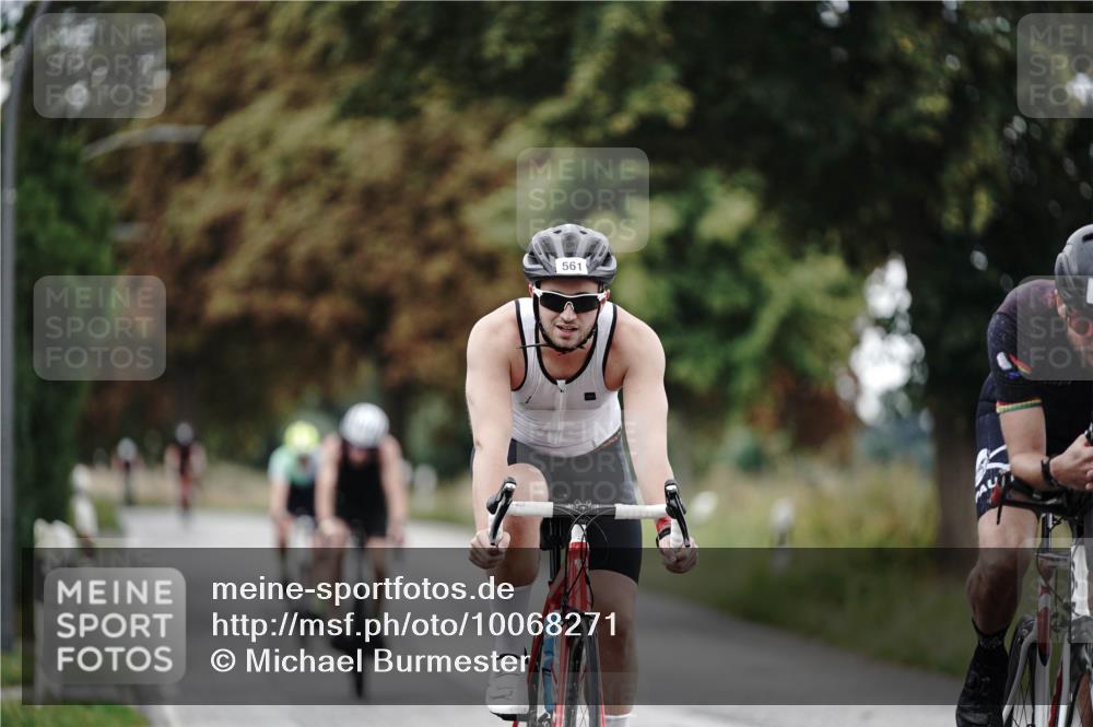 30.08.2026 - Elbe Triathlon Hamburg Michael Burmester http://msf.ph/oto/10068271 30.08.2026 09:30:04 Radfahren 292, 426, 561, 641, 752 meine-sportfotos.de