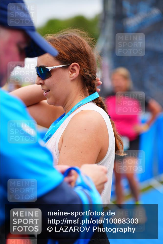 30.08.2026 - Elbe Triathlon Hamburg LAZAROV Photography http://msf.ph/oto/10068303 30.08.2026 12:27:25 Ziel 941, 1605 meine-sportfotos.de