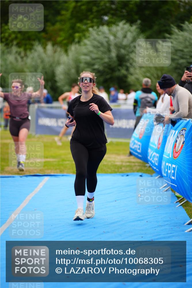 30.08.2026 - Elbe Triathlon Hamburg LAZAROV Photography http://msf.ph/oto/10068305 30.08.2026 12:27:27 Ziel 941, 1605 meine-sportfotos.de