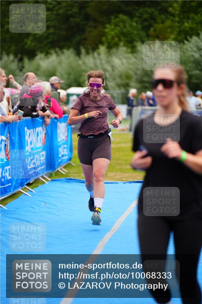 30.08.2026 - Elbe Triathlon Hamburg LAZAROV Photography http://msf.ph/oto/10068333 30.08.2026 12:27:30 Ziel 941, 1605 meine-sportfotos.de