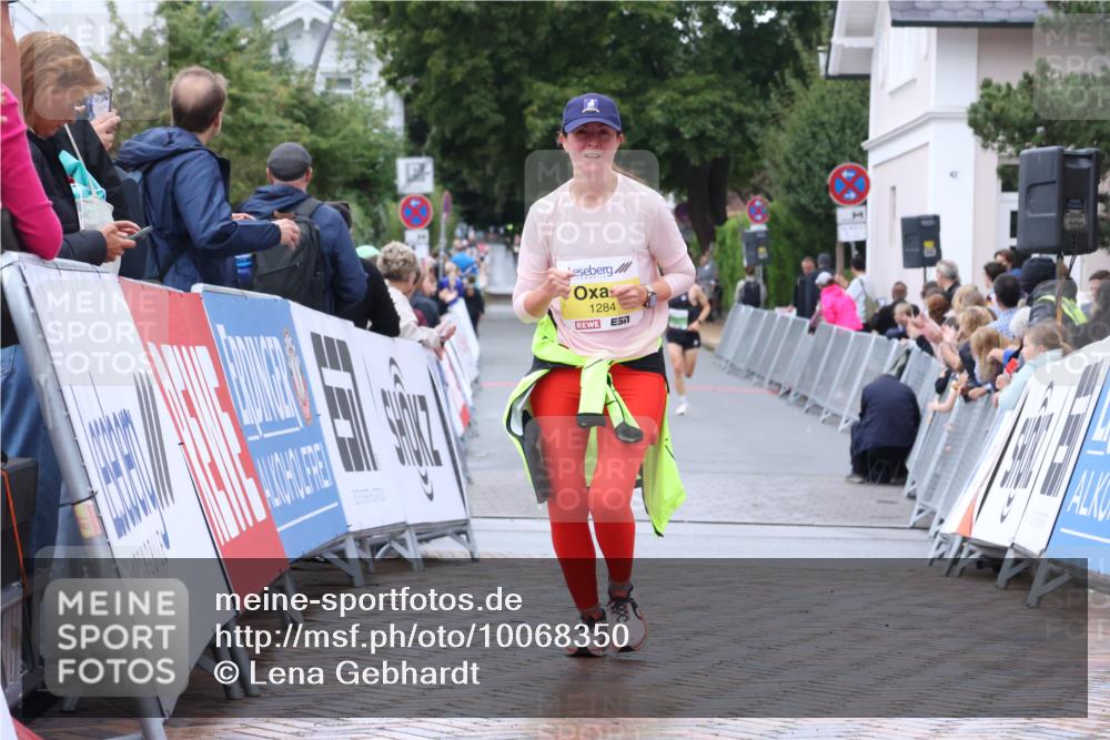 30.08.2026 - Blankeneser Heldenlauf Lena Gebhardt http://msf.ph/oto/10068350 30.08.2026 10:01:11 Ziel 1245, 1284, 1449 meine-sportfotos.de