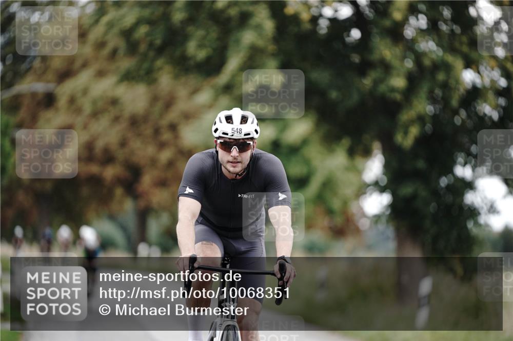 30.08.2026 - Elbe Triathlon Hamburg Michael Burmester http://msf.ph/oto/10068351 30.08.2026 09:30:43 Radfahren 354, 433, 548, 658, 751 meine-sportfotos.de