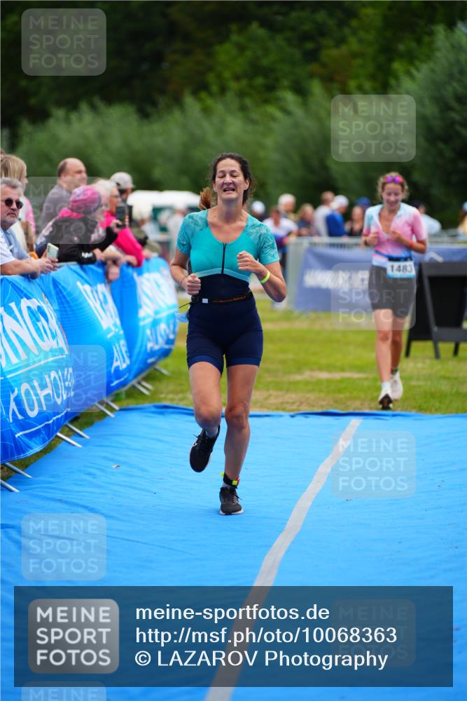 30.08.2026 - Elbe Triathlon Hamburg LAZAROV Photography http://msf.ph/oto/10068363 30.08.2026 12:27:43 Ziel 1483, 1652 meine-sportfotos.de