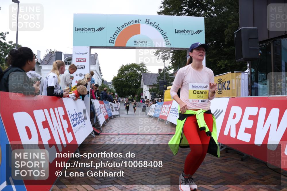 30.08.2026 - Blankeneser Heldenlauf Lena Gebhardt http://msf.ph/oto/10068408 30.08.2026 10:01:14 Ziel 1245, 1284, 1449 meine-sportfotos.de