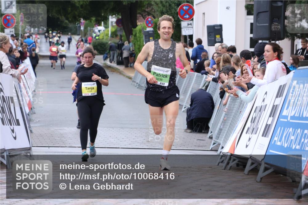 30.08.2026 - Blankeneser Heldenlauf Lena Gebhardt http://msf.ph/oto/10068416 30.08.2026 10:01:16 Ziel 1284, 5636 meine-sportfotos.de