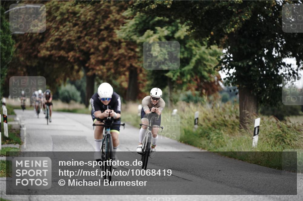 30.08.2026 - Elbe Triathlon Hamburg Michael Burmester http://msf.ph/oto/10068419 30.08.2026 09:31:28 Radfahren 244, 369, 379, 637, 703, 782 meine-sportfotos.de