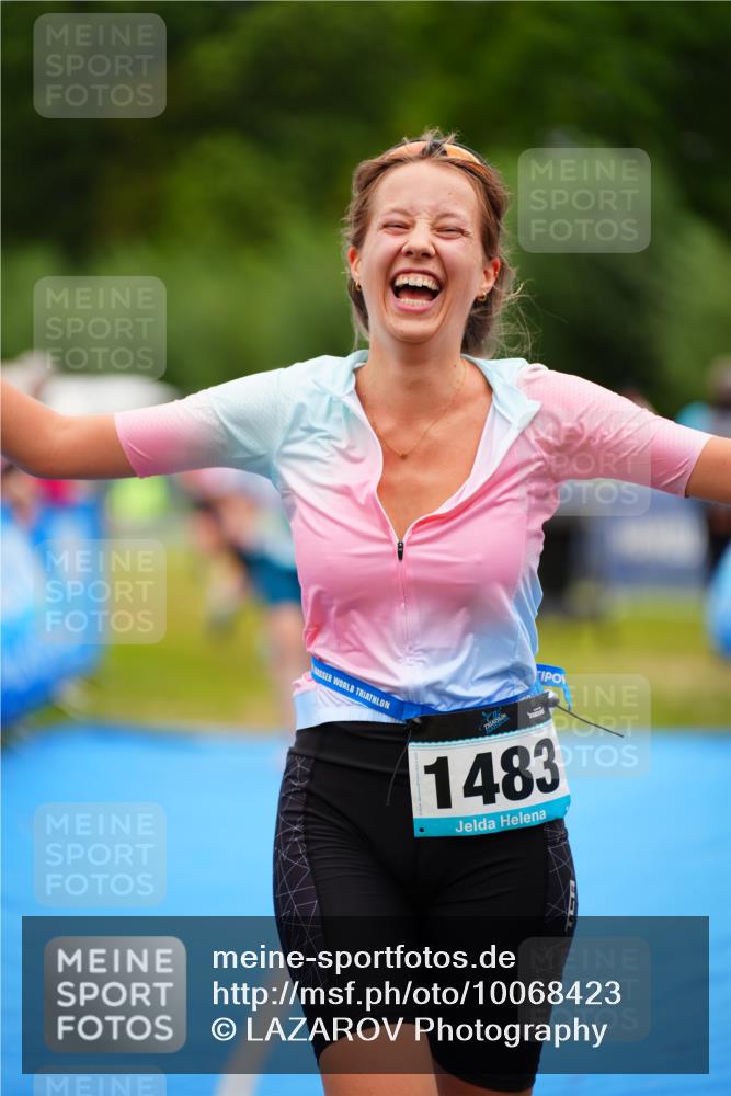 30.08.2026 - Elbe Triathlon Hamburg LAZAROV Photography http://msf.ph/oto/10068423 30.08.2026 12:27:49 Ziel 1483, 1567, 1656, 1682 meine-sportfotos.de