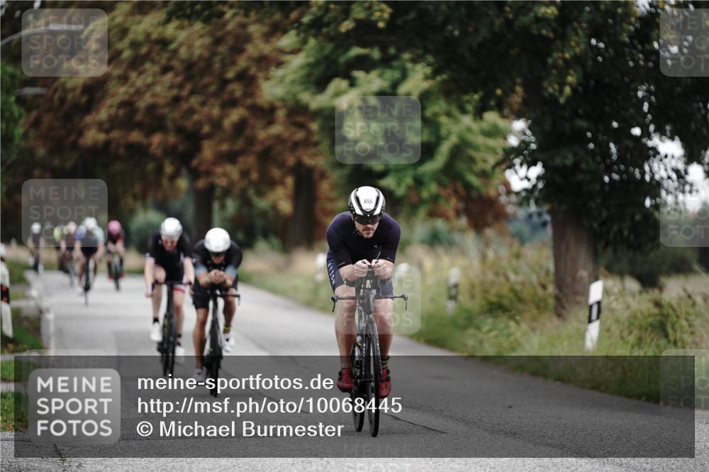 30.08.2026 - Elbe Triathlon Hamburg Michael Burmester http://msf.ph/oto/10068445 30.08.2026 09:31:41 Radfahren 276, 285, 319, 650, 655, 673 meine-sportfotos.de