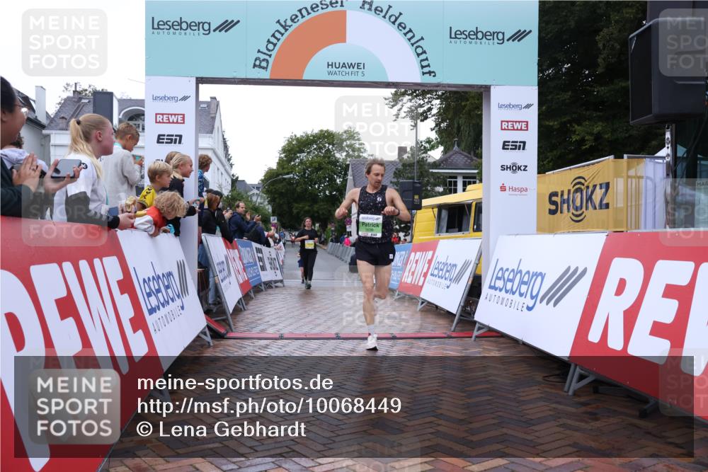 30.08.2026 - Blankeneser Heldenlauf Lena Gebhardt http://msf.ph/oto/10068449 30.08.2026 10:01:20 Ziel 1284, 5636 meine-sportfotos.de