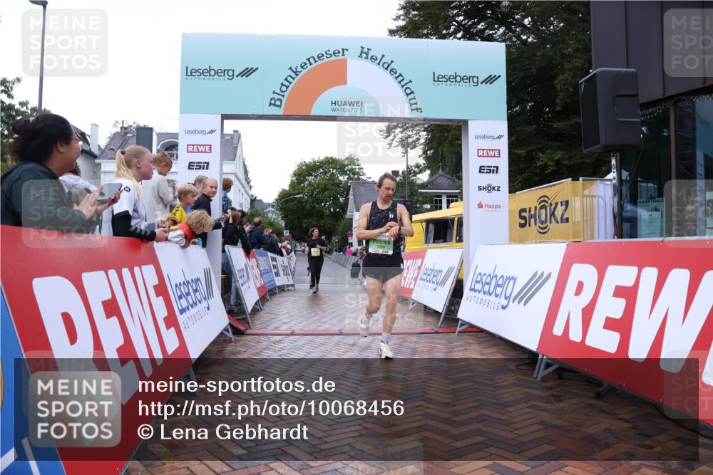 30.08.2026 - Blankeneser Heldenlauf Lena Gebhardt http://msf.ph/oto/10068456 30.08.2026 10:01:20 Ziel 1284, 5636 meine-sportfotos.de