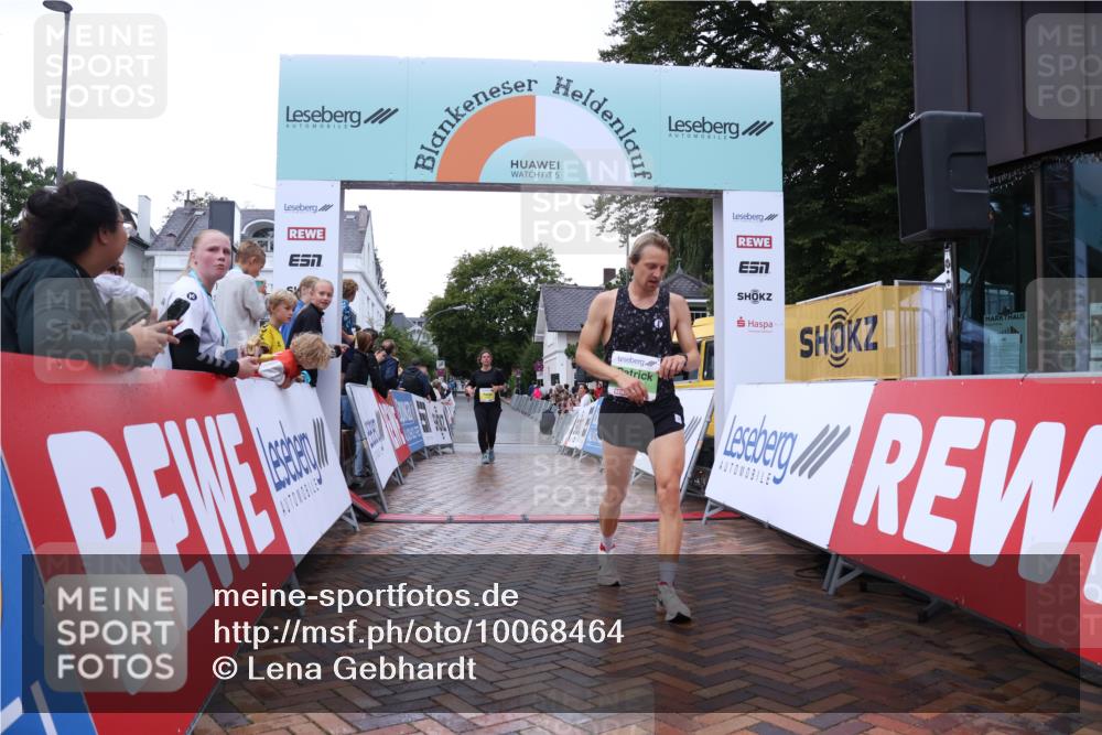 30.08.2026 - Blankeneser Heldenlauf Lena Gebhardt http://msf.ph/oto/10068464 30.08.2026 10:01:21 Ziel 1284, 1598, 5636 meine-sportfotos.de