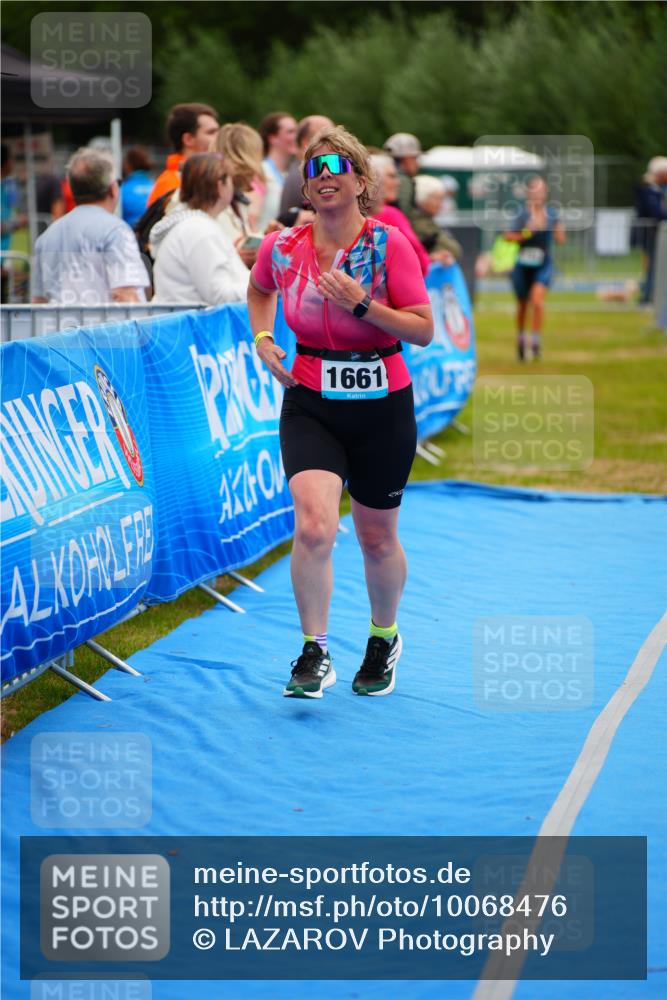 30.08.2026 - Elbe Triathlon Hamburg LAZAROV Photography http://msf.ph/oto/10068476 30.08.2026 12:28:00 Ziel 1190, 1661 meine-sportfotos.de