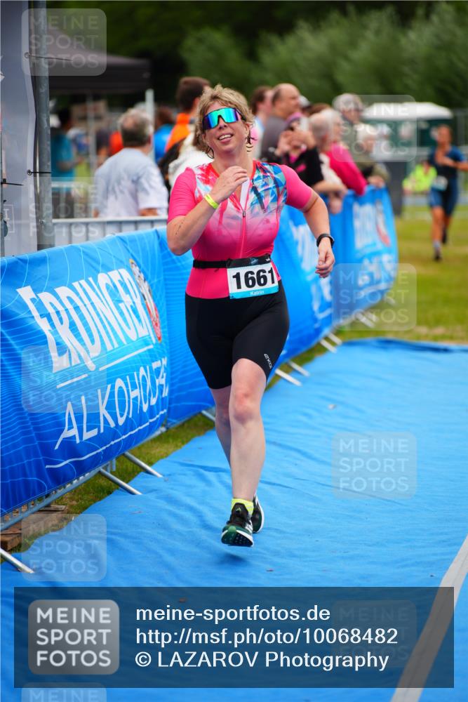 30.08.2026 - Elbe Triathlon Hamburg LAZAROV Photography http://msf.ph/oto/10068482 30.08.2026 12:28:00 Ziel 1190, 1661 meine-sportfotos.de