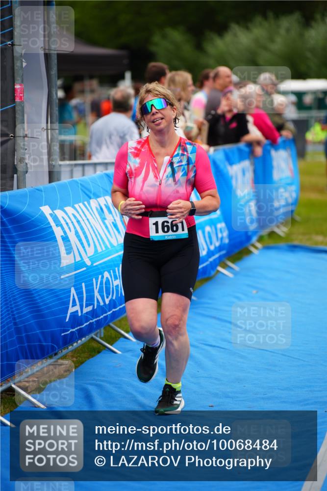 30.08.2026 - Elbe Triathlon Hamburg LAZAROV Photography http://msf.ph/oto/10068484 30.08.2026 12:28:00 Ziel 1190, 1661 meine-sportfotos.de