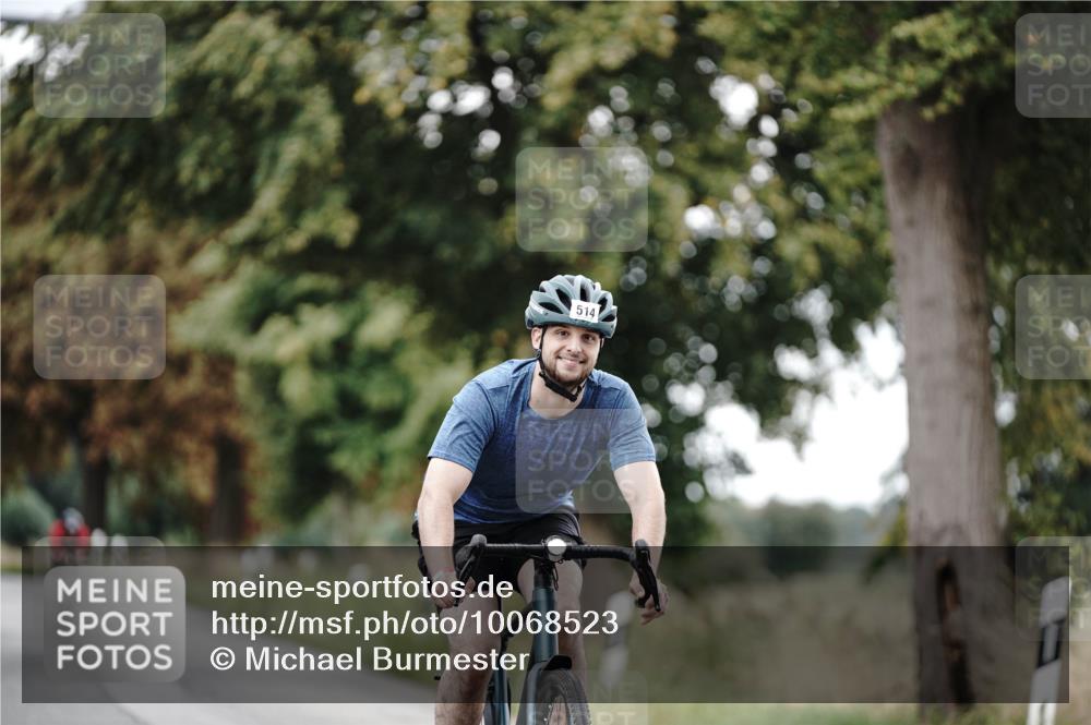 30.08.2026 - Elbe Triathlon Hamburg Michael Burmester http://msf.ph/oto/10068523 30.08.2026 09:32:18 Radfahren 305, 309, 358, 514, 841 meine-sportfotos.de