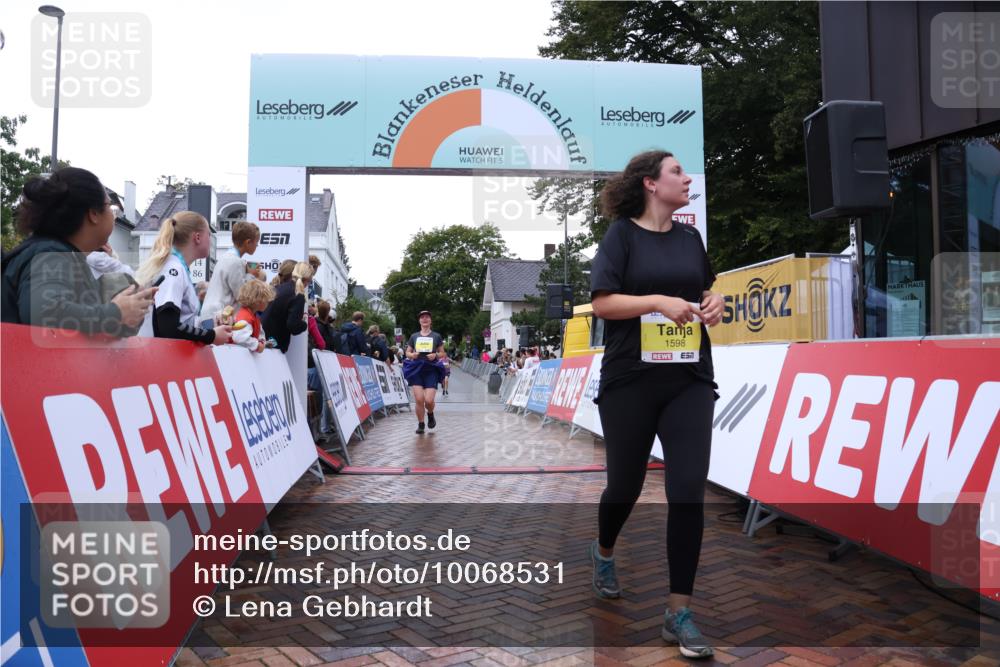 30.08.2026 - Blankeneser Heldenlauf Lena Gebhardt http://msf.ph/oto/10068531 30.08.2026 10:01:26 Ziel 1192, 1598, 5636 meine-sportfotos.de
