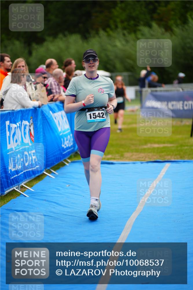 30.08.2026 - Elbe Triathlon Hamburg LAZAROV Photography http://msf.ph/oto/10068537 30.08.2026 12:28:17 Ziel 1542, 1603 meine-sportfotos.de