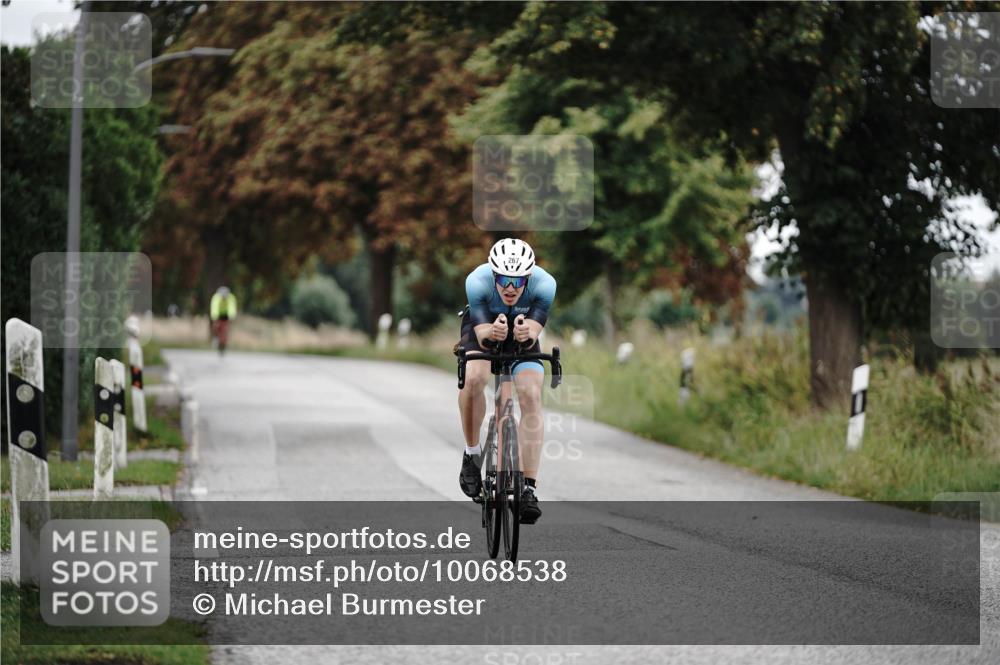 30.08.2026 - Elbe Triathlon Hamburg Michael Burmester http://msf.ph/oto/10068538 30.08.2026 09:32:37 Radfahren 267, 384 meine-sportfotos.de