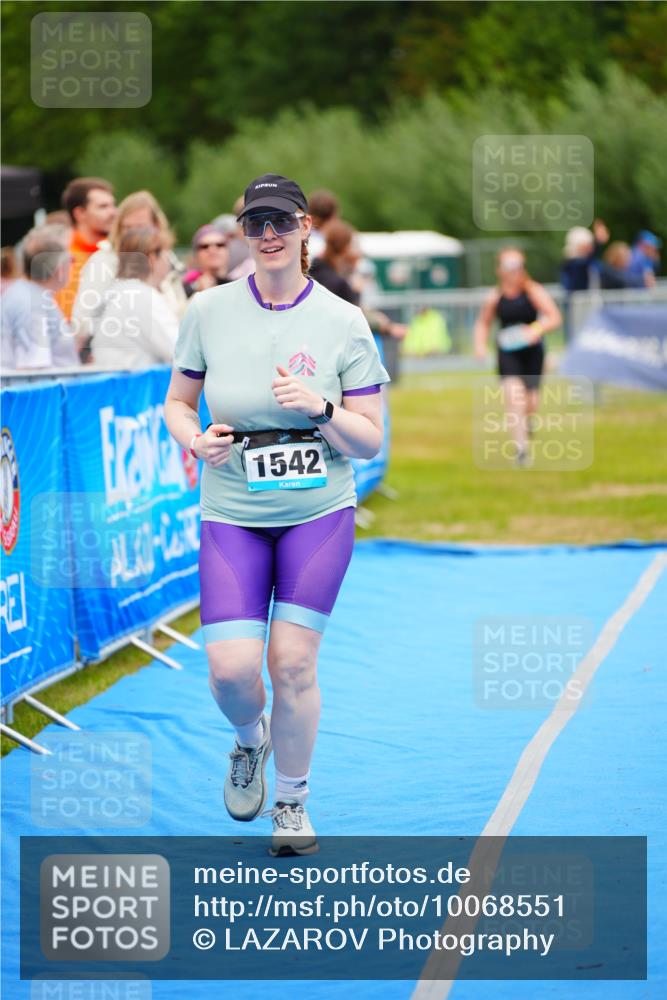 30.08.2026 - Elbe Triathlon Hamburg LAZAROV Photography http://msf.ph/oto/10068551 30.08.2026 12:28:18 Ziel 1542, 1603 meine-sportfotos.de