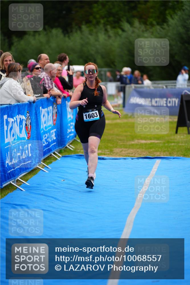 30.08.2026 - Elbe Triathlon Hamburg LAZAROV Photography http://msf.ph/oto/10068557 30.08.2026 12:28:22 Ziel 1542, 1603 meine-sportfotos.de