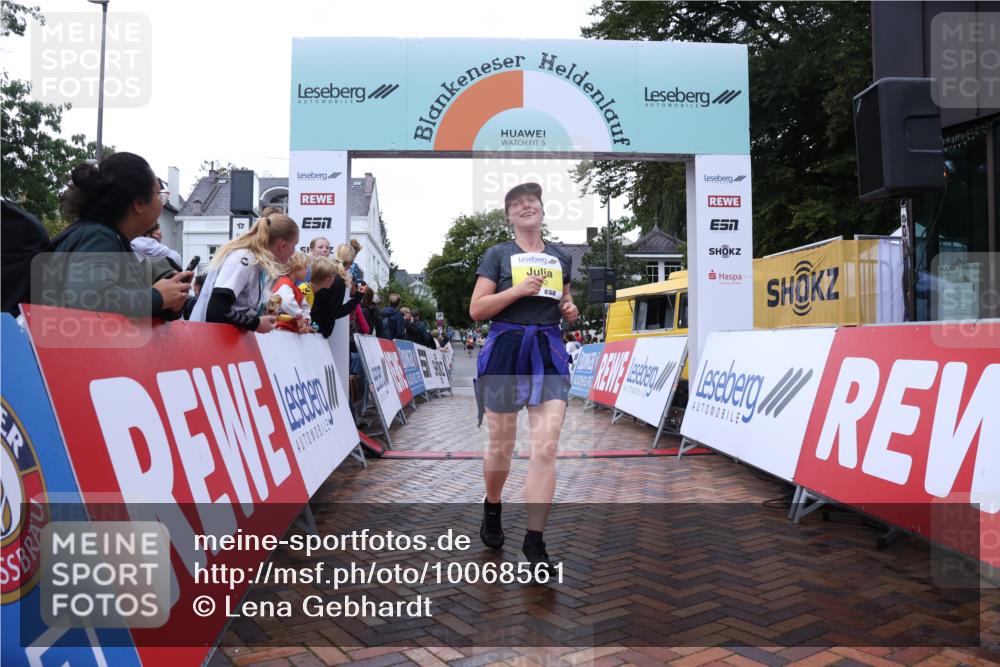 30.08.2026 - Blankeneser Heldenlauf Lena Gebhardt http://msf.ph/oto/10068561 30.08.2026 10:01:29 Ziel 1192, 1598 meine-sportfotos.de