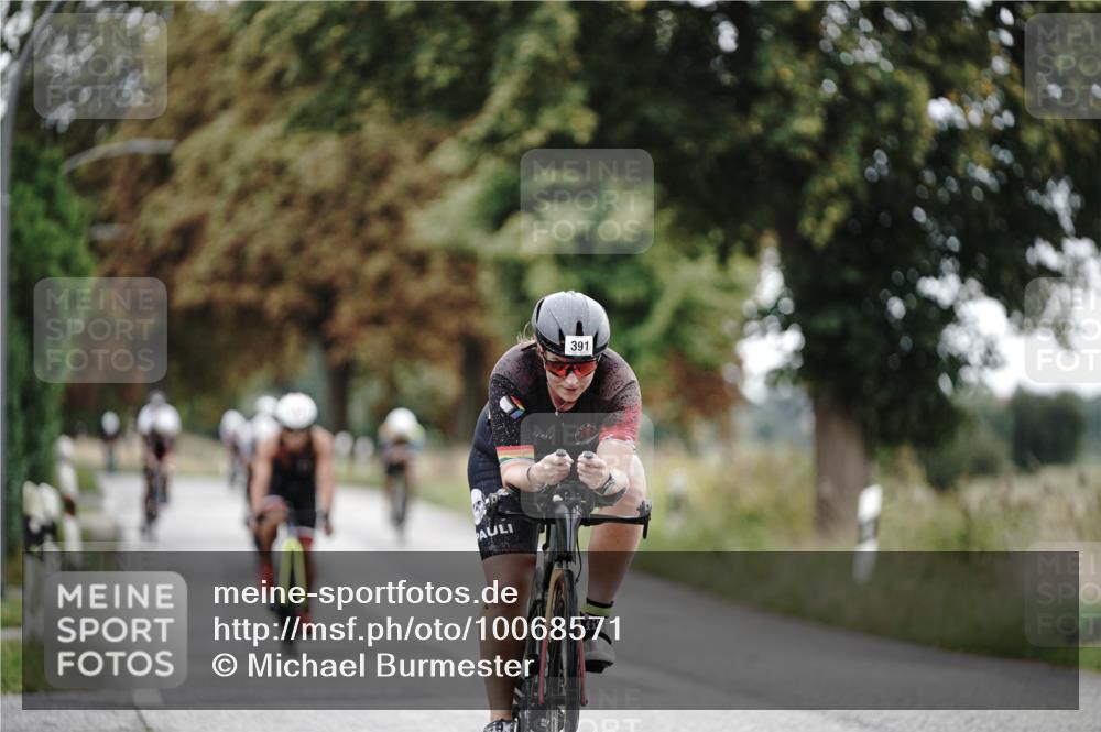 30.08.2026 - Elbe Triathlon Hamburg Michael Burmester http://msf.ph/oto/10068571 30.08.2026 09:33:00 Radfahren 228, 236, 368, 391, 485, 501, 552, 566 meine-sportfotos.de