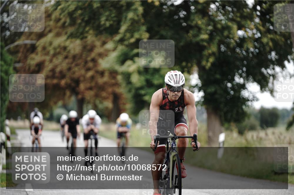 30.08.2026 - Elbe Triathlon Hamburg Michael Burmester http://msf.ph/oto/10068572 30.08.2026 09:33:01 Radfahren 228, 236, 368, 391, 485, 501, 552, 566 meine-sportfotos.de