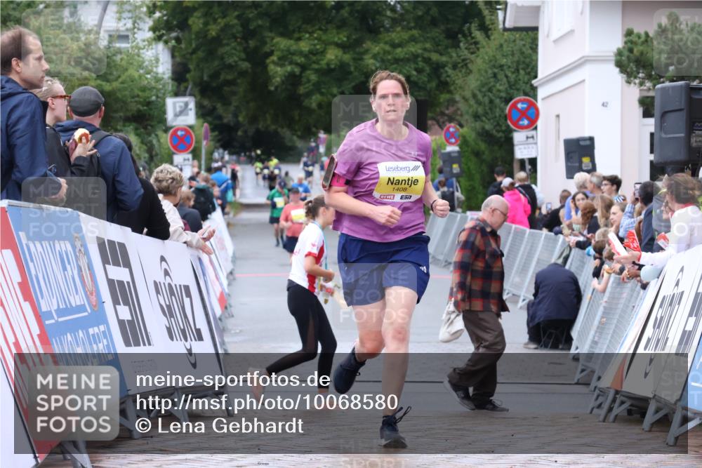 30.08.2026 - Blankeneser Heldenlauf Lena Gebhardt http://msf.ph/oto/10068580 30.08.2026 10:01:32 Ziel 1192, 1408, 1598 meine-sportfotos.de