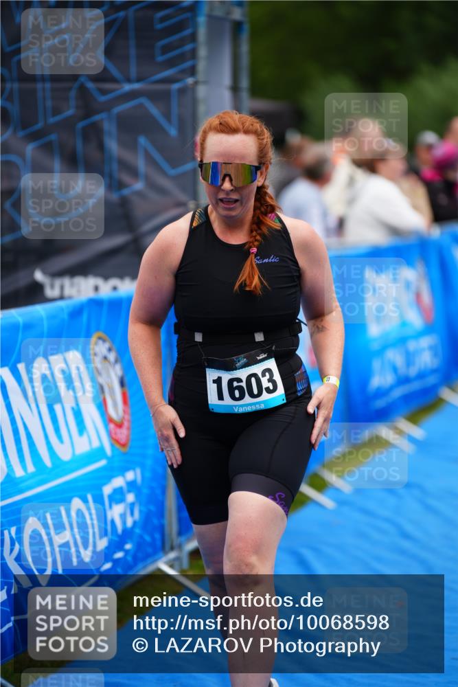 30.08.2026 - Elbe Triathlon Hamburg LAZAROV Photography http://msf.ph/oto/10068598 30.08.2026 12:28:25 Ziel 1520, 1603 meine-sportfotos.de