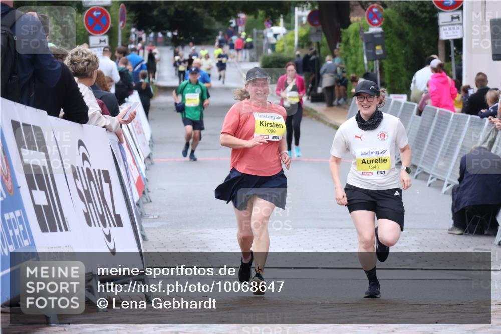 30.08.2026 - Blankeneser Heldenlauf Lena Gebhardt http://msf.ph/oto/10068647 30.08.2026 10:01:39 Ziel 1408 meine-sportfotos.de