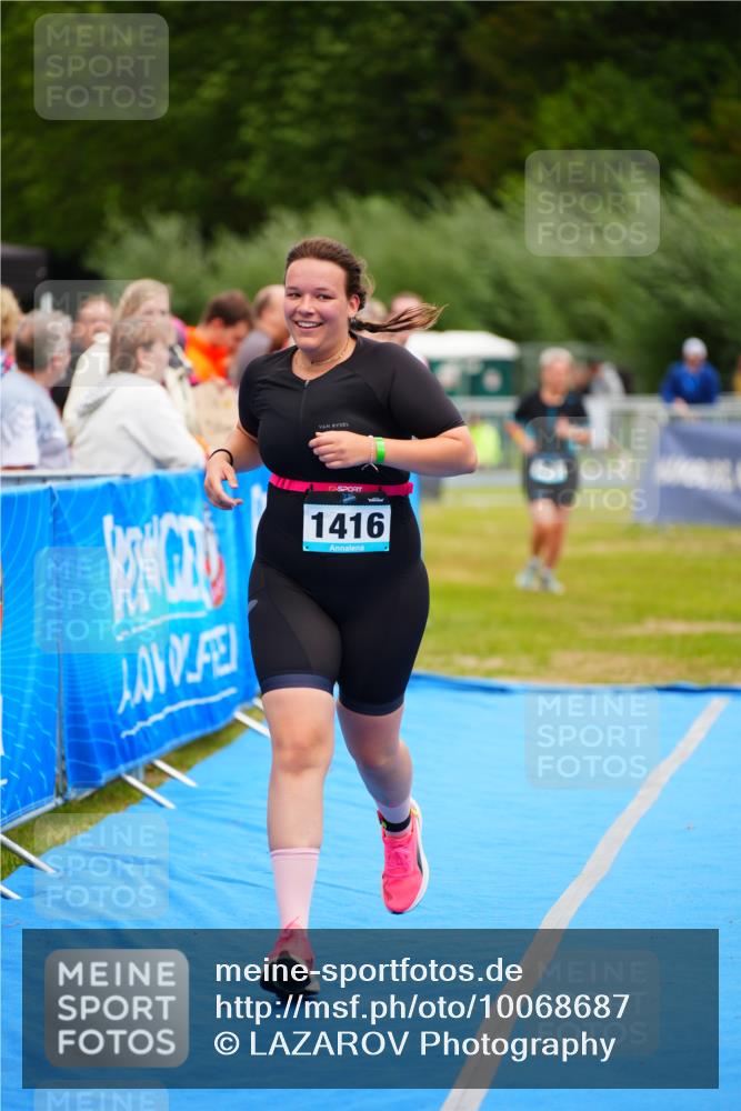 30.08.2026 - Elbe Triathlon Hamburg LAZAROV Photography http://msf.ph/oto/10068687 30.08.2026 12:28:54 Ziel 1416, 1710 meine-sportfotos.de
