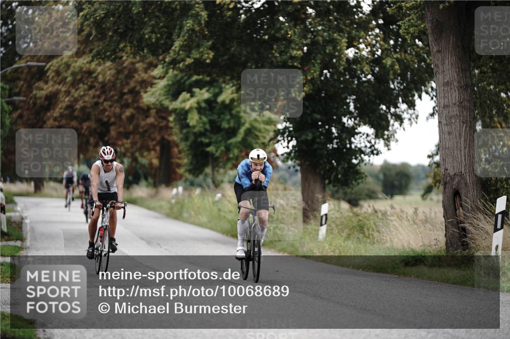 30.08.2026 - Elbe Triathlon Hamburg Michael Burmester http://msf.ph/oto/10068689 30.08.2026 09:34:14 Radfahren 281, 432, 482, 536 meine-sportfotos.de