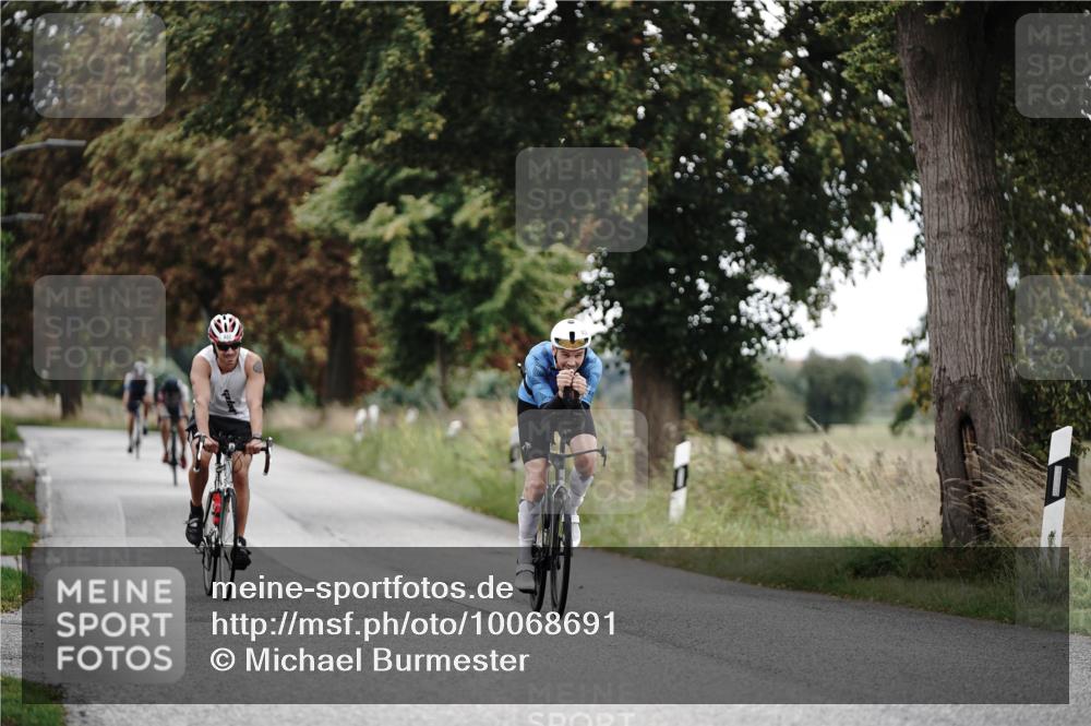 30.08.2026 - Elbe Triathlon Hamburg Michael Burmester http://msf.ph/oto/10068691 30.08.2026 09:34:14 Radfahren 281, 432, 482, 536 meine-sportfotos.de