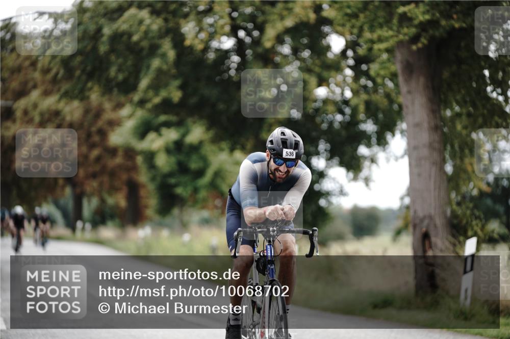 30.08.2026 - Elbe Triathlon Hamburg Michael Burmester http://msf.ph/oto/10068702 30.08.2026 09:34:21 Radfahren 281, 536, 588, 598, 662 meine-sportfotos.de