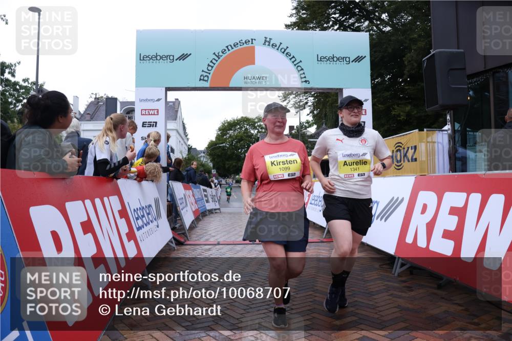 30.08.2026 - Blankeneser Heldenlauf Lena Gebhardt http://msf.ph/oto/10068707 30.08.2026 10:01:46 Ziel 1099, 1341 meine-sportfotos.de