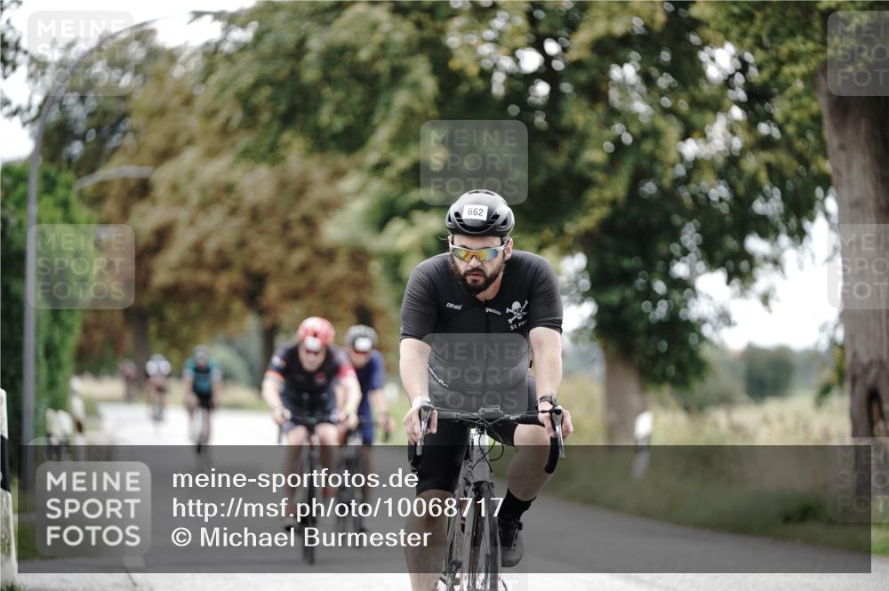 30.08.2026 - Elbe Triathlon Hamburg Michael Burmester http://msf.ph/oto/10068717 30.08.2026 09:34:28 Radfahren 208, 588, 597, 598, 662, 690, 696 meine-sportfotos.de